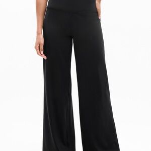 NWOT Athleta Black Elation Wide-Leg Pants